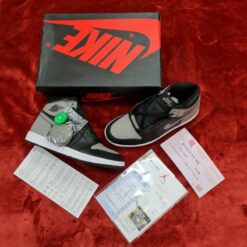 Giay Nike Air Jordan 1 Retro High OG Shadow