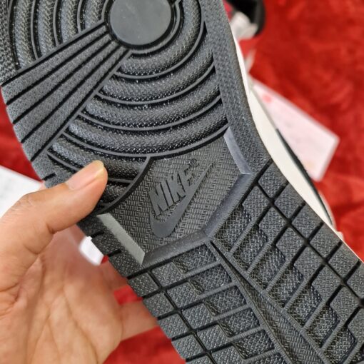 Giay Nike Air Jordan 1 Retro High OG GS Smoke Grey 7