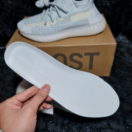 Giay yeezy 350v2 cloud white static 4