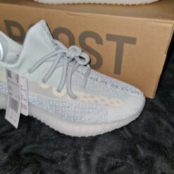 Giay yeezy 350v2 cloud white static 9